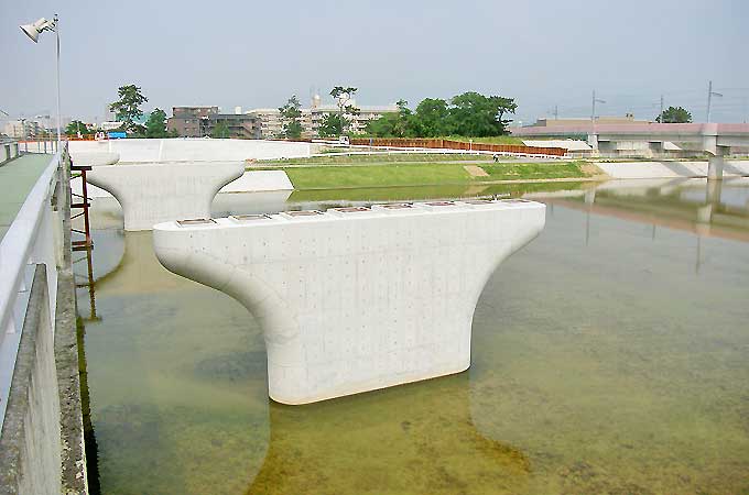 画像：（一）西宮豊中線　上武庫橋　下部工工事（右岸側工区）