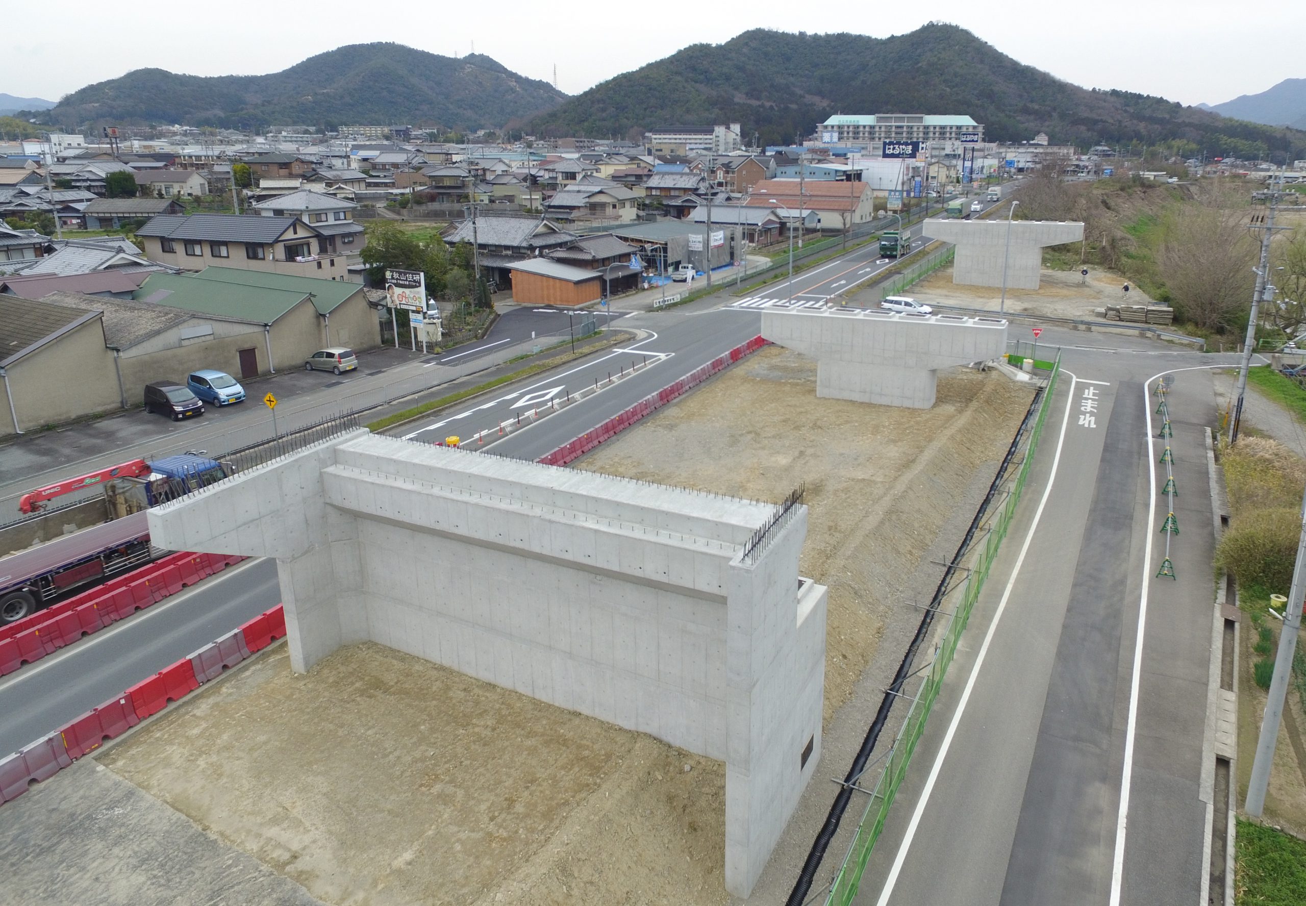 画像：西脇北バイパス下戸田高架橋（A1-P2)下部工事