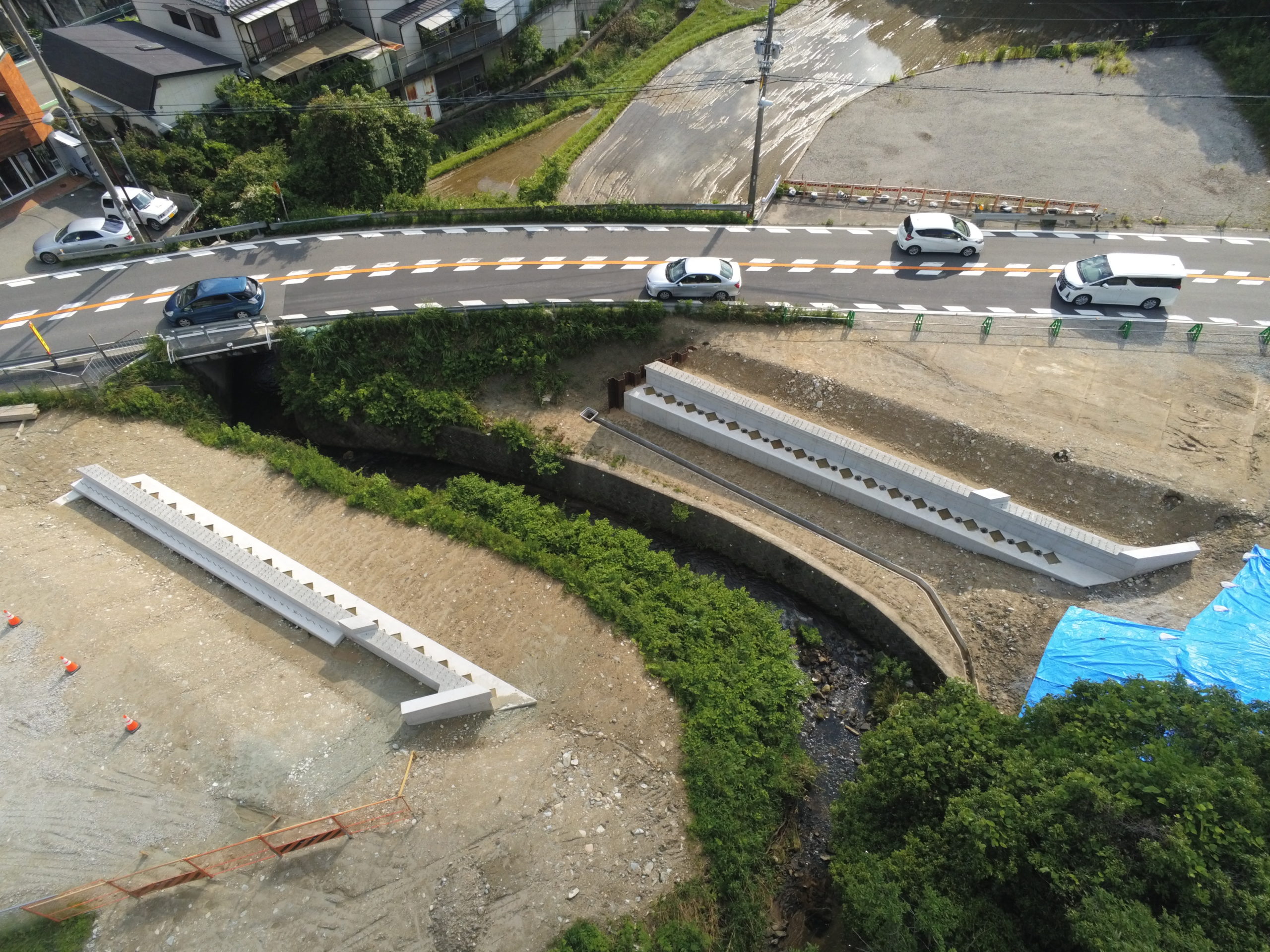 画像：名塩道路名塩川橋梁（上り）下部他工事