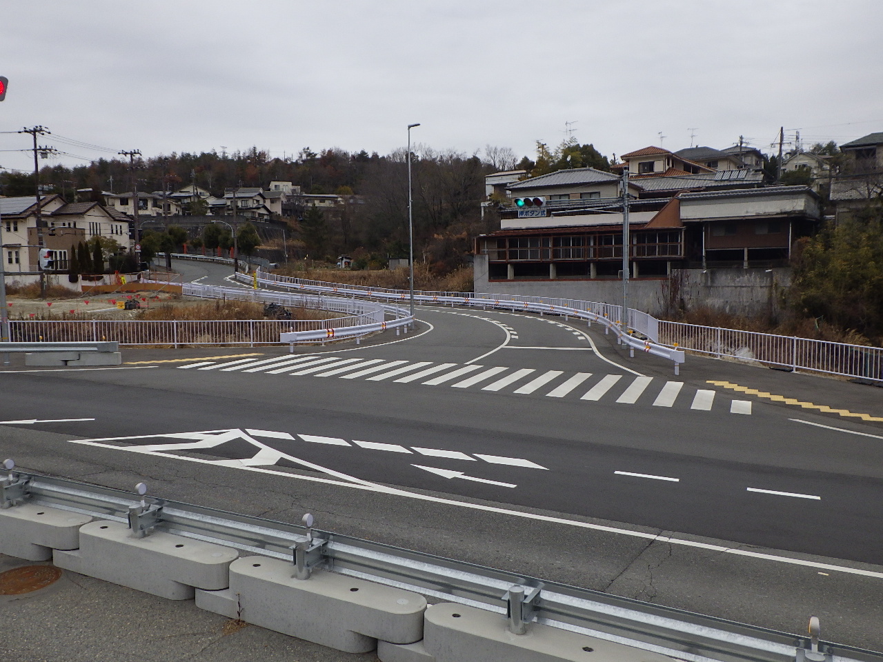 画像：名塩道路茶園東久保地区名塩川付替（下流部）工事