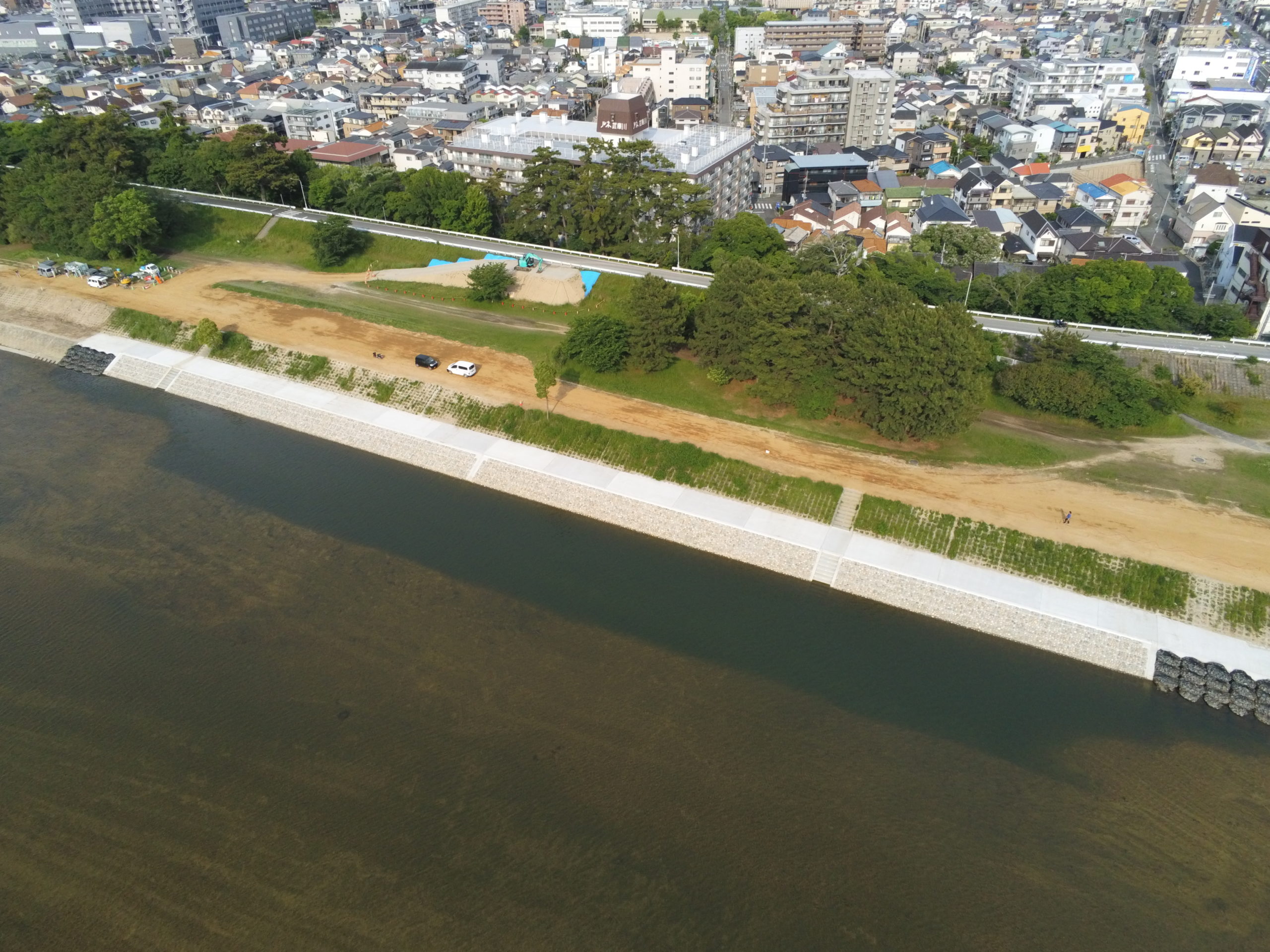 画像：（二）武庫川水系武庫川　低水護岸工事（稲葉荘工区）