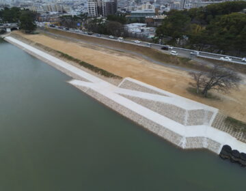 画像：(二）武庫川水系武庫川　低水護岸工事（戸崎町工区１B）